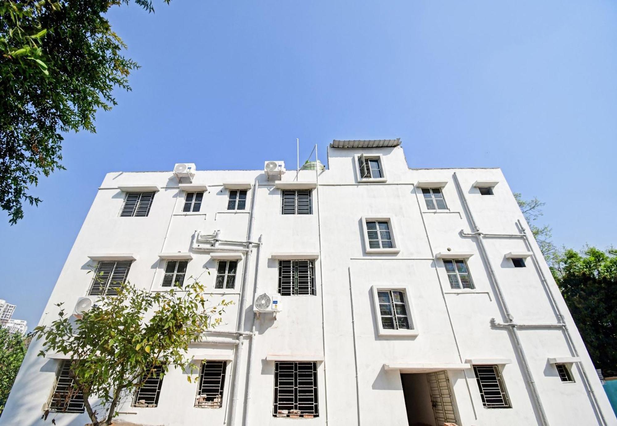 Super Hotel O Grand Eden كولكاتا المظهر الخارجي الصورة